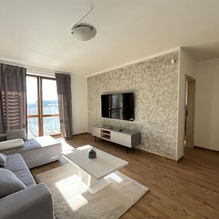 2 Room Apartment - V Blizkosti Nizkych Tatier 406, Apartmany Liptov Liptovský Mikuláš Buitenkant foto